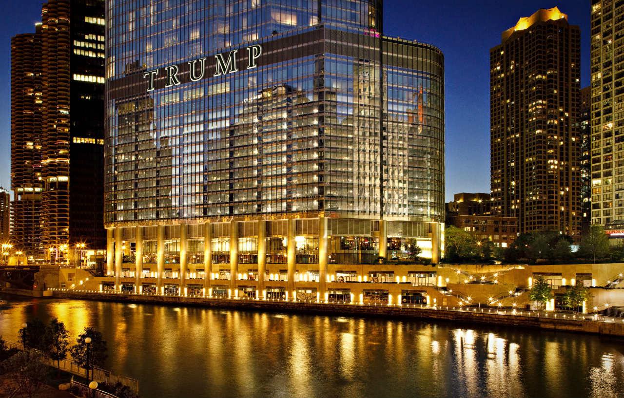 Trump International Hotel & Tower Chicago Exterior photo